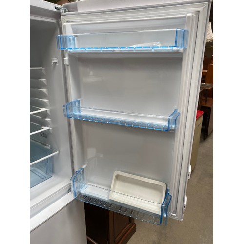 117 - Bosch fridge freezer 183H 55W 57D and Pine open plate  rack 134H 83W 13D