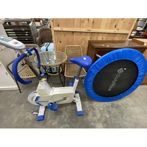 30 - Monark 915 E sports & medical exercise bike & a fitness trampoline