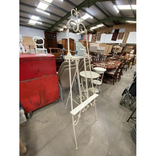 110 - Metal easel/picture stand 174H 56W (NEW)