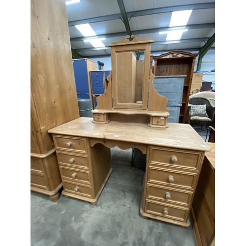 179 - Pine 8 drawer dressing table 75H 122W 48D and a dressing table mirror