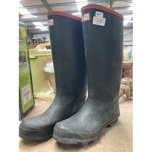 439 - Scottish Argyll wellington boots (size 9) in used condition