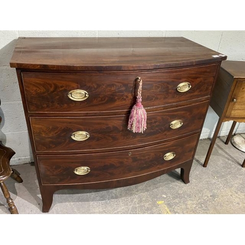 82 - George lll mahogany bow front chest 93H 105W 53D