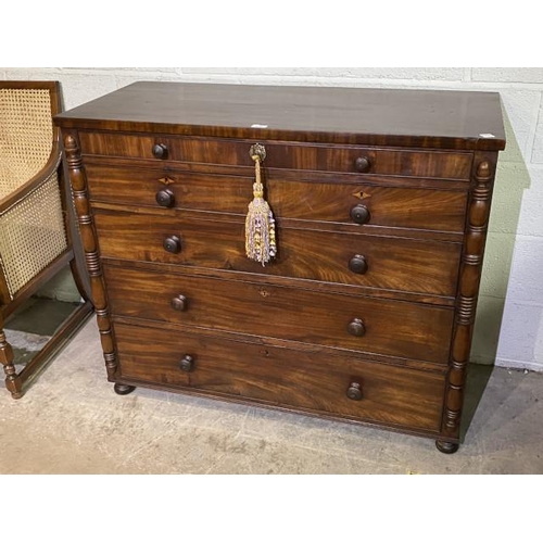 120 - Georgian mahogany chest of drawers 94H 114W 49D