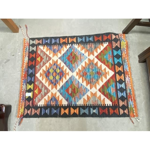 113 - Maimana Kilim 81cm x 61cm