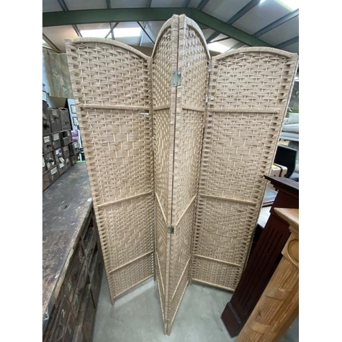 237 - Rattan 6 fold dressing screen (each panel 180H 40W)