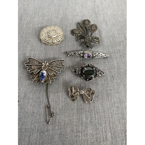 346 - Six 925 silver brooches