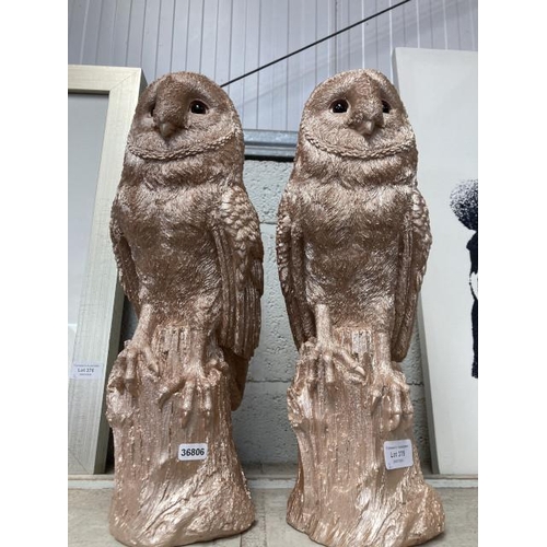 375 - 2 gilt resin barn owls, NEW