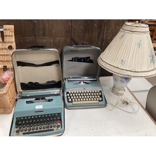 487 - Olivetti Lettera 32 and Brother de Luxe portable typewriters and a Herend porcelain table lamp with ... 