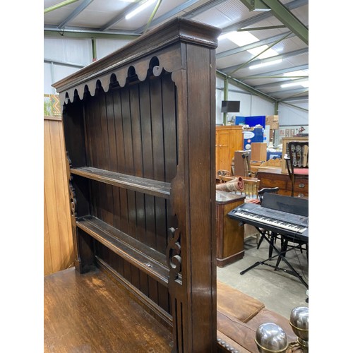 71 - Good quality oak dresser with panelled back 196H 107W 45D