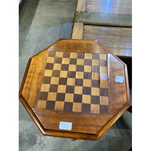 141 - Victorian walnut trumpet sewing/work box with inlaid chess board top 70H 40W 40D (as found)