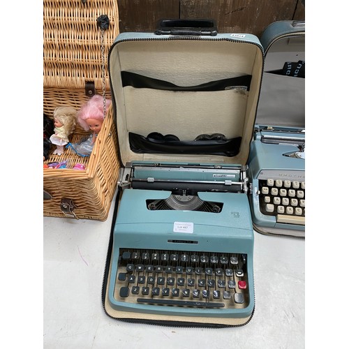 487 - Olivetti Lettera 32 and Brother de Luxe portable typewriters and a Herend porcelain table lamp with ... 