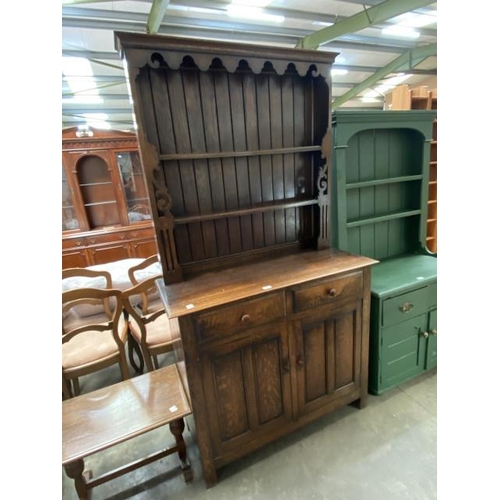 23 - Good quality oak dresser with panelled back 196H 107W 45D