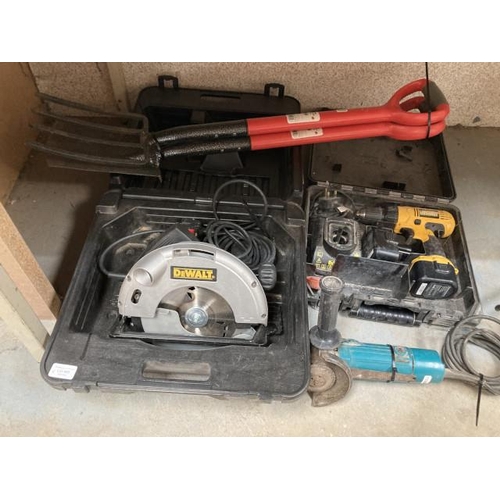 485 - Cased Dewalt DW62-GB circular saw, Makita disc grinder 100mm model 9501B, Dewalt DC756 drill with ch... 