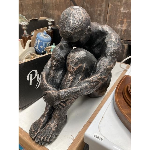 498 - Resin figurine after the Thinker 35H