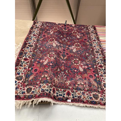 524 - Red ground Persian rug (some wear to rug) 200 x 134cm