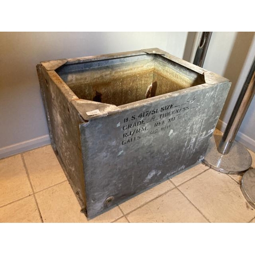 528 - Galvanised water tank/planter 51H 66W 51D