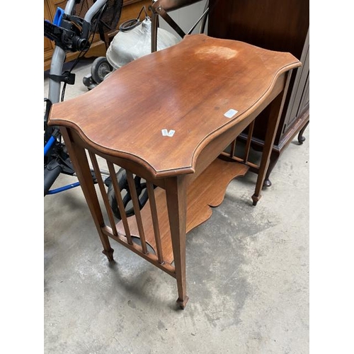 62 - French mahogany occasional table 76H 76W 49D