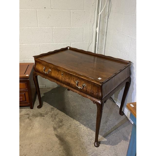 83 - 19th century walnut serving table 75H 95W 62D