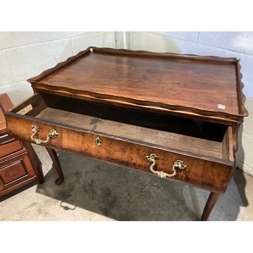 83 - 19th century walnut serving table 75H 95W 62D