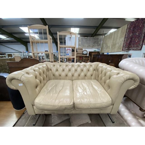 207 - Cream leather button back Chesterfield settee 152W