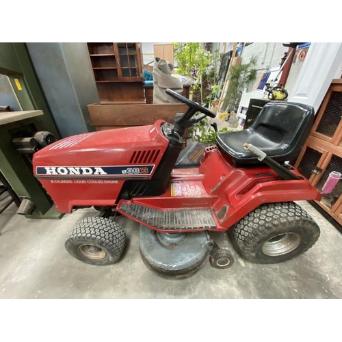 223 - HONDA HT 3813, 2 cylinder, liquid cooled engine ride on petrol lawnmower (new battery) in working or... 