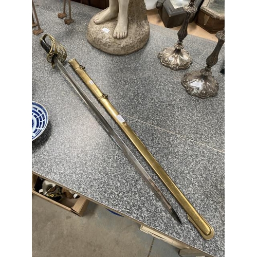 299 - Infantry officers sword 98cm