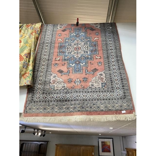 43 - Hand knotted Pakistani rug 205 x 125cm