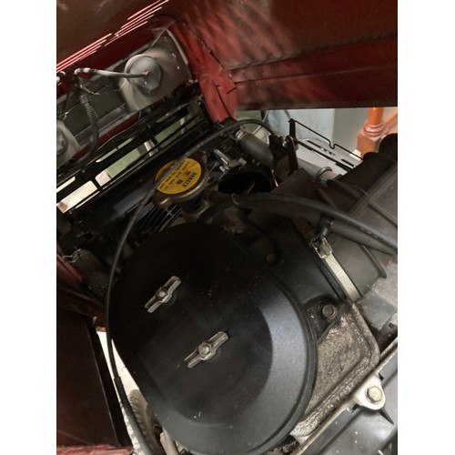 223 - HONDA HT 3813, 2 cylinder, liquid cooled engine ride on petrol lawnmower (new battery) in working or... 