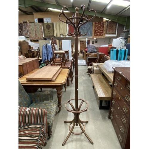 130 - Bentwood hat/coat stand 196H