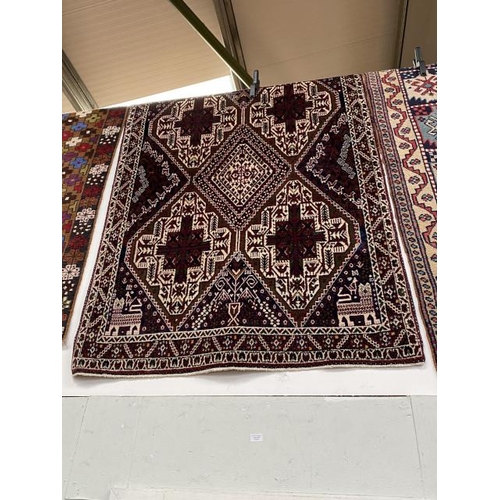 237 - Hand knotted Turkoman Tribal rug 122 x 176cm