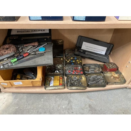 528 - Collection of tools inc. 2 cased electronic digital calipers, many tap & dies, spring calipers etc.