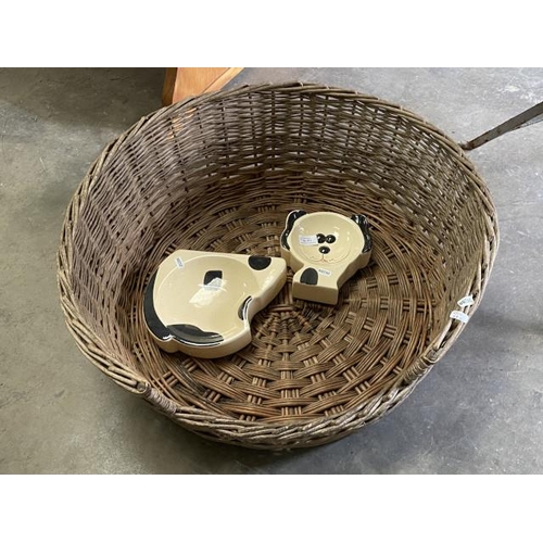 76 - Wicker dog basket & 2 water/feeding bowls