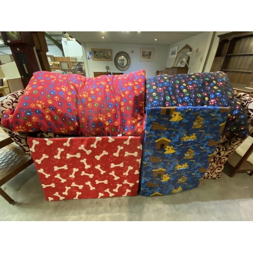 91 - 4 large dogs beds (new)