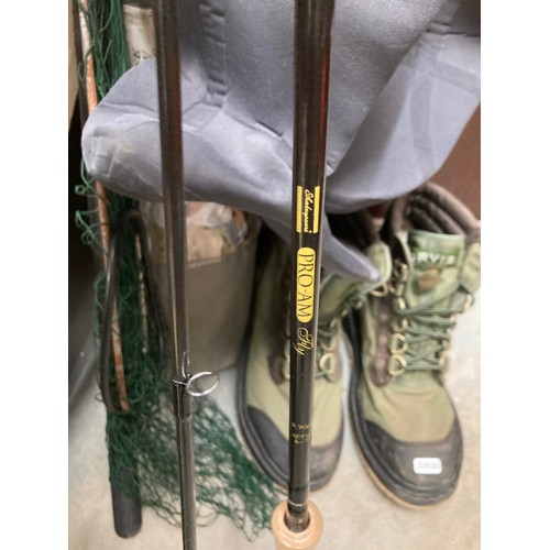 261 - Fly fishing equipment inc. many flies, 2 Shakespeare reels inc. 2755, canvas Gliders bag, Orvis mini... 