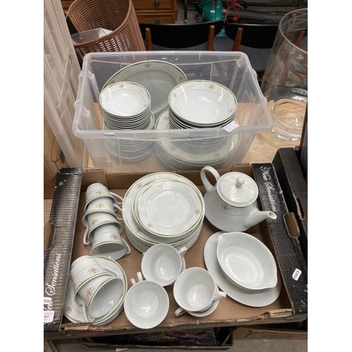 382 - 78 piece Noritake 'Contemporary' dinner & tea wares