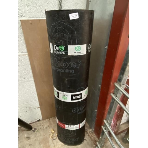 142 - 8m x 1m roll of De Boer roofing felt