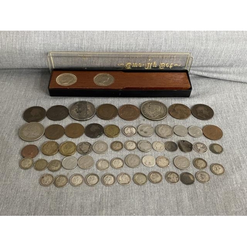 270 - Tray of coins inc. George IIII 1821 silver crown, Queen Victoria 1887 shilling, George VI 1937 crown... 