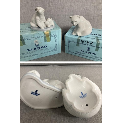 296 - Lladro 5434 Mother Polar Bear with cubs & 1209 seated Polar Bear (both boxed)