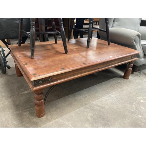 441 - Mexican pine coffee table 40H 135W 91D