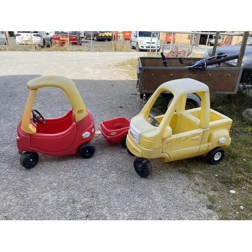 463 - Little Tykes push along children's car with trailer & one other