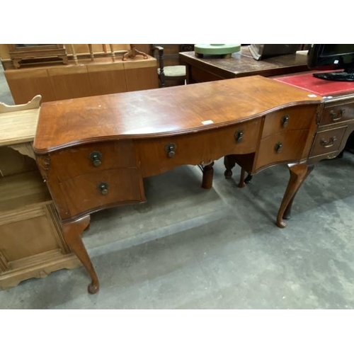 153 - Vintage walnut serpentine writing desk 78H 116W 52D