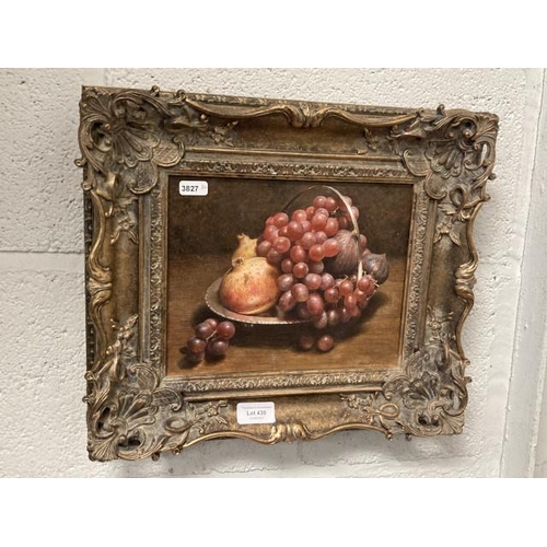 430 - Ornate gilt framed still life oil painting 34x40cm