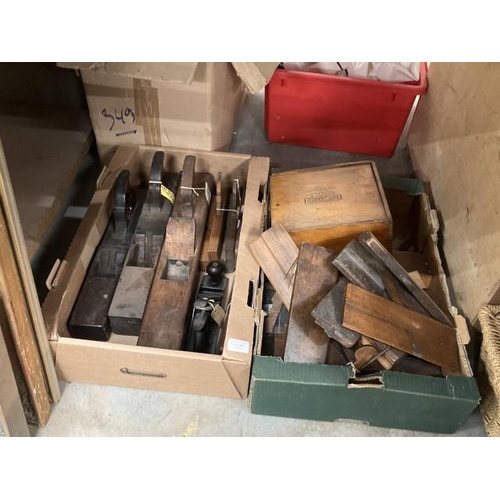 508 - 2 boxes of approx. 28 wood working planes inc. cased Record No. 50, Marples smoother, John Miller No... 