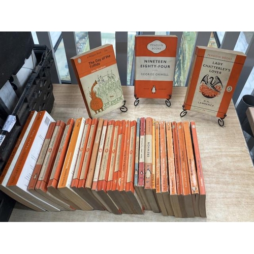 512 - 29 Penguin Books including Erewhon, Man and Superman, Lady Chatterley's Lover, The African Queen, 19... 