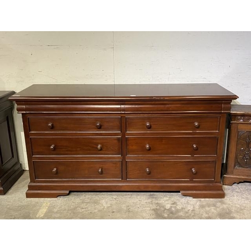 63 - Willis & Gambier mahogany eight drawer chest 85H 165W 52D