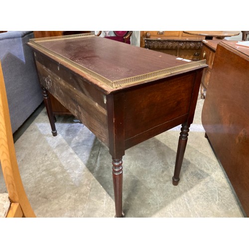 57 - Victorian mahogany ladies writing desk 74H 102W 50D