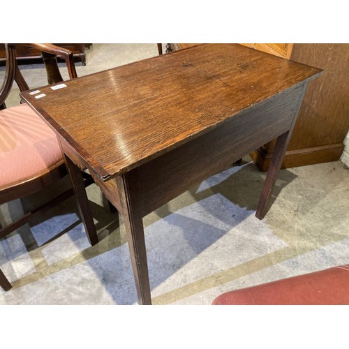 40 - 18th century oak and mahogany cross banded Lowboy 81H 68W 44D