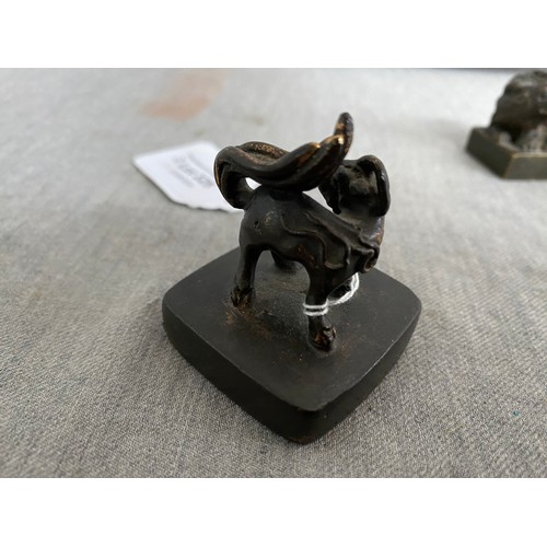 325 - Chinese bronze seal 3.5H & a Chinese bronze beast 4.5H