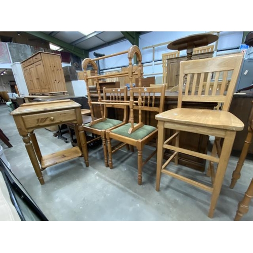 143 - Beech bar stool 45W, 2 pine kitchen chairs, pine towel rail and a pine hall table with one drawer 78... 