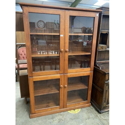 189 - Good quality mahogany glazed 4 door bookcase 180H 120W 32D